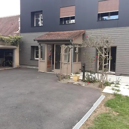 Maison Au Milieu Des Champs Quesney-Guesnon